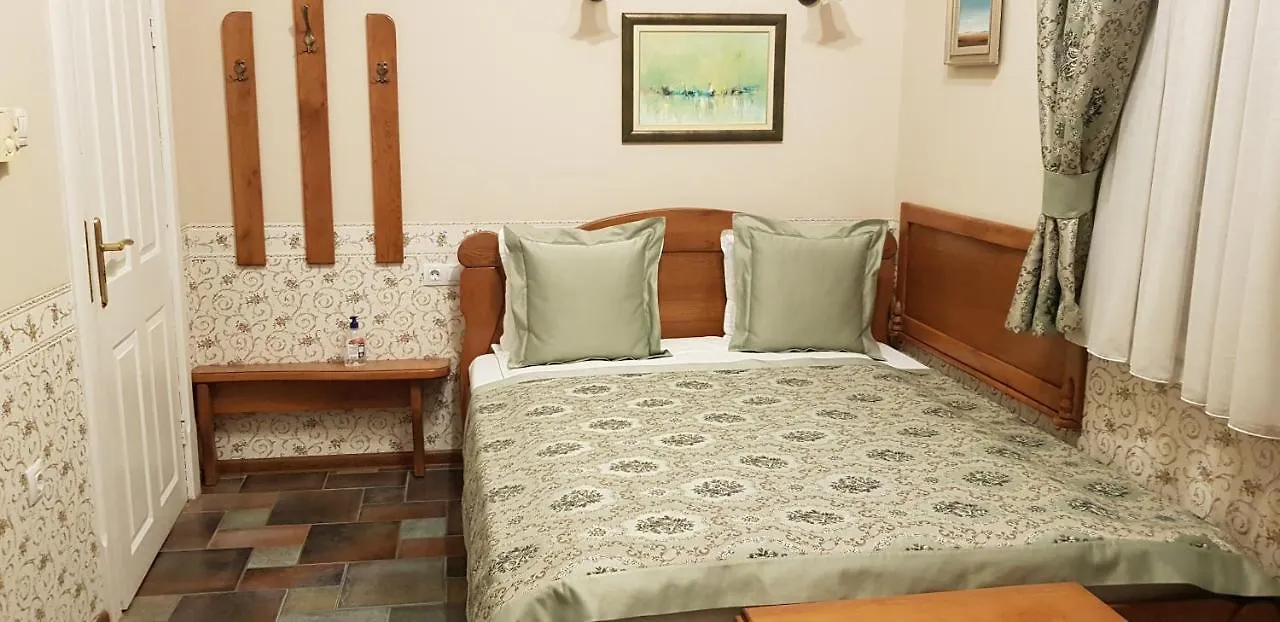 Hotel Odeon Plovdiv 3*,